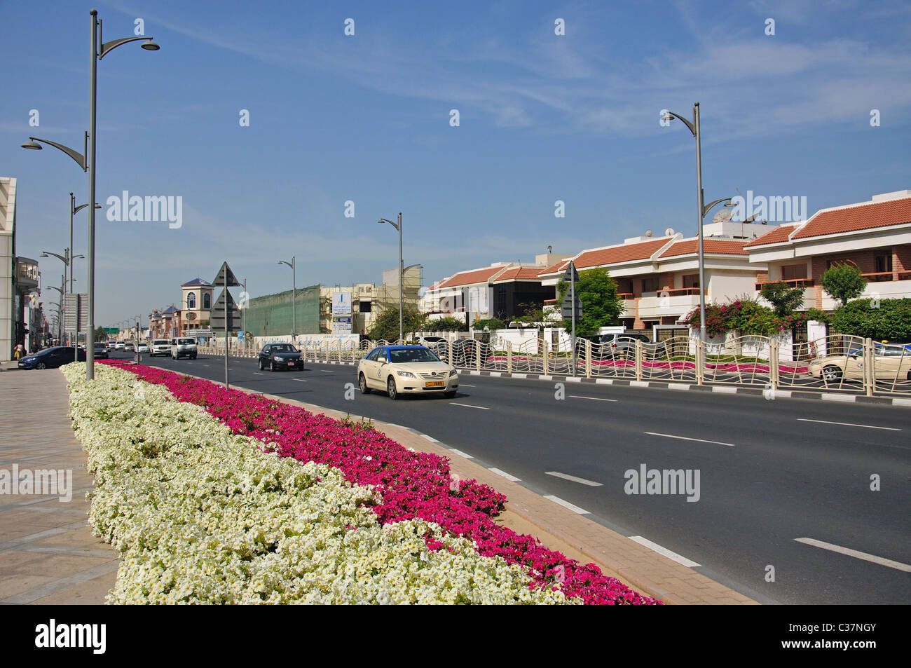 Jumeirah Road, Jumeirah, Dubai, Vereinigte Arabische Emirate Stockfoto