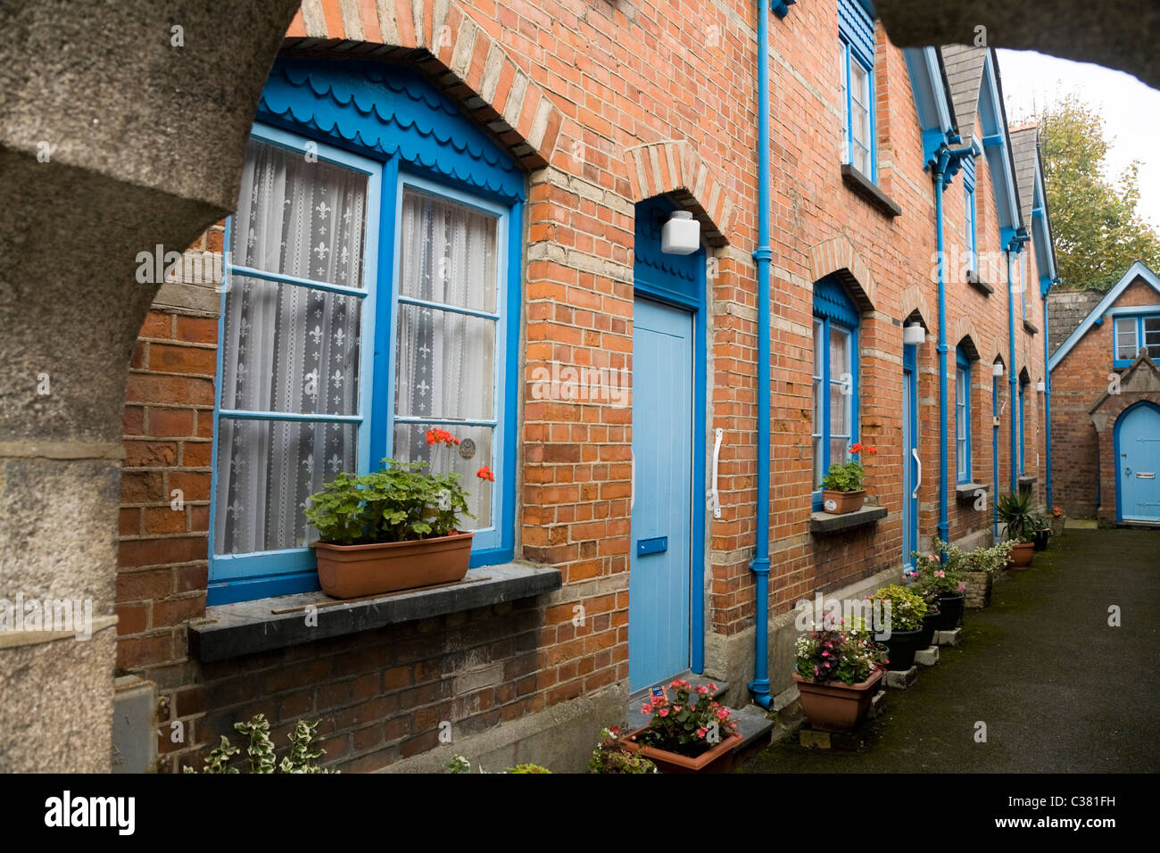 Viktorianische kornischen Armenhäuser in Padstow, Cornwall. VEREINIGTES KÖNIGREICH. Offenbar im Jahre 1875 gebaut. Stockfoto