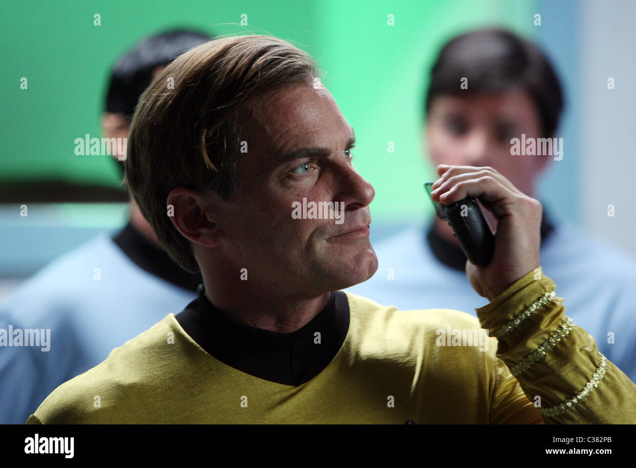 * Set zu betäuben: Star Trek dreifach Schock Fans CAPTAIN KIRK und Mr. SPOCK wird viele STAR TREK-Fans wildesten Fantasien erfüllen Stockfoto