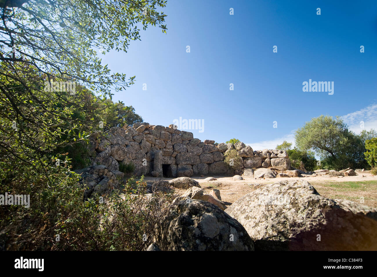 Tombe di Giganti ist Concias, Quartucciu, Provincia di Cagliari, Sardinien, Italien Stockfoto