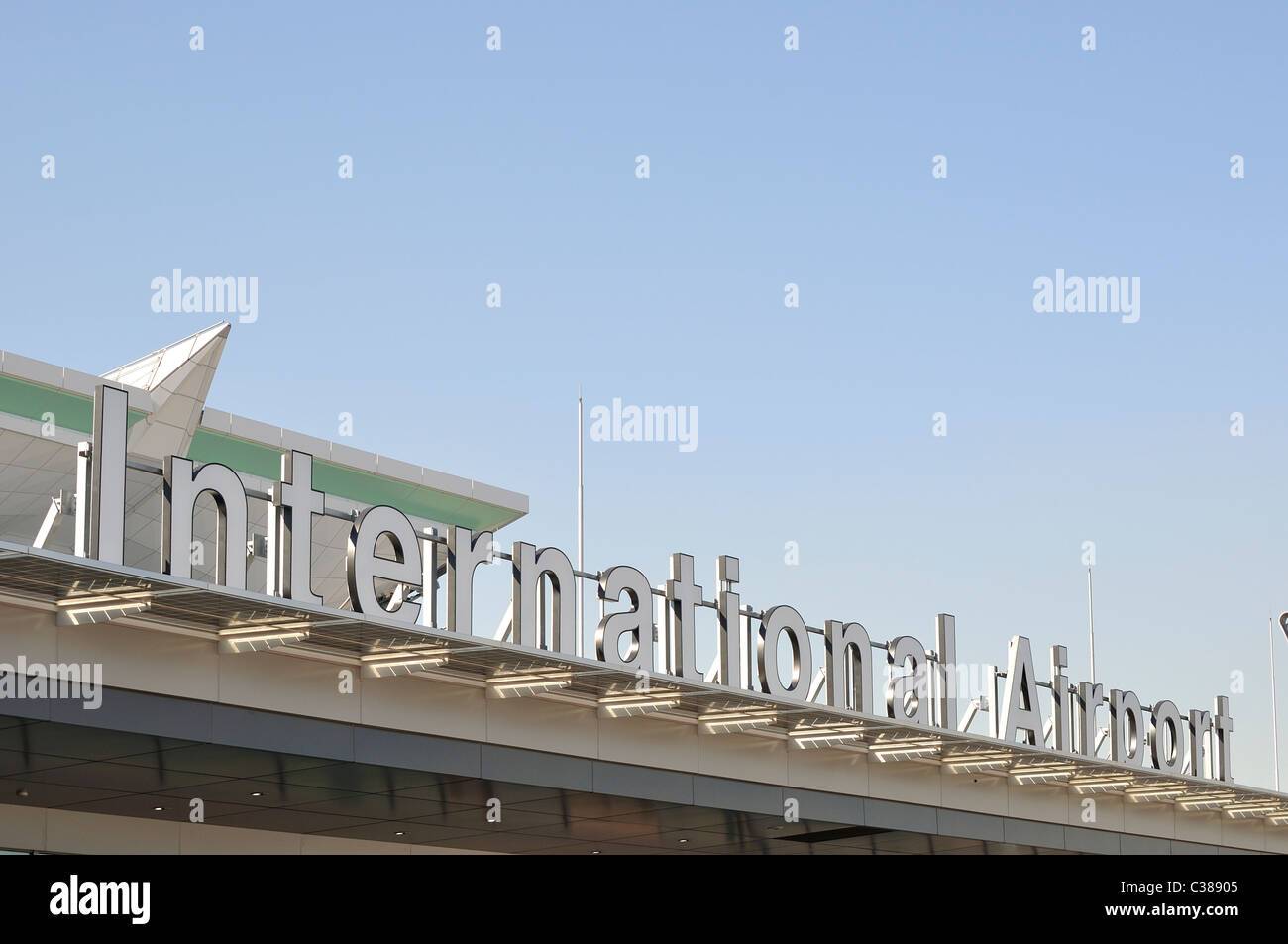 "International Airport" Zeichen am "Haneda" Tokyo International Airport (Japan) Stockfoto