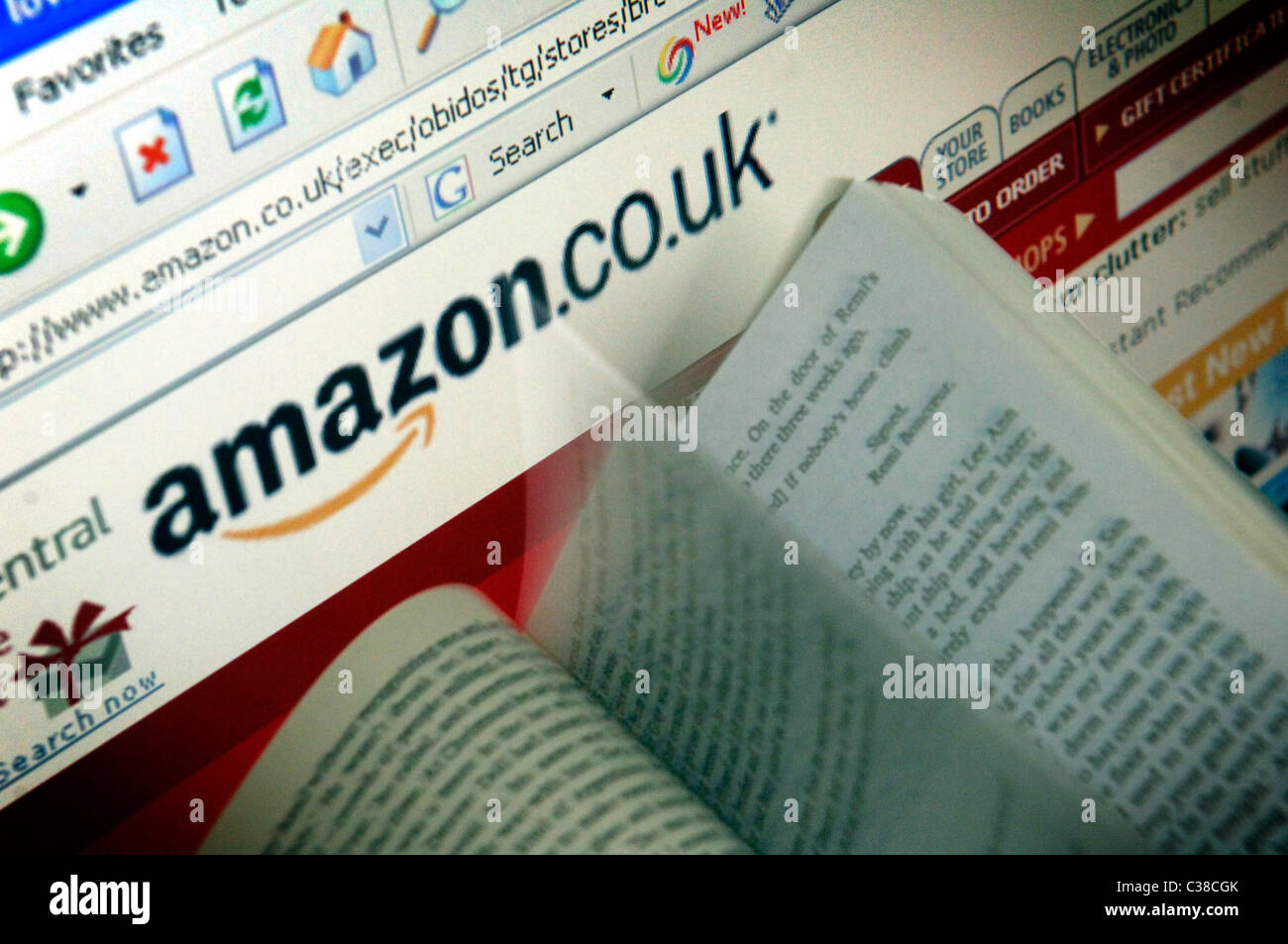 Amazon-Website mit Büchern. Stockfoto