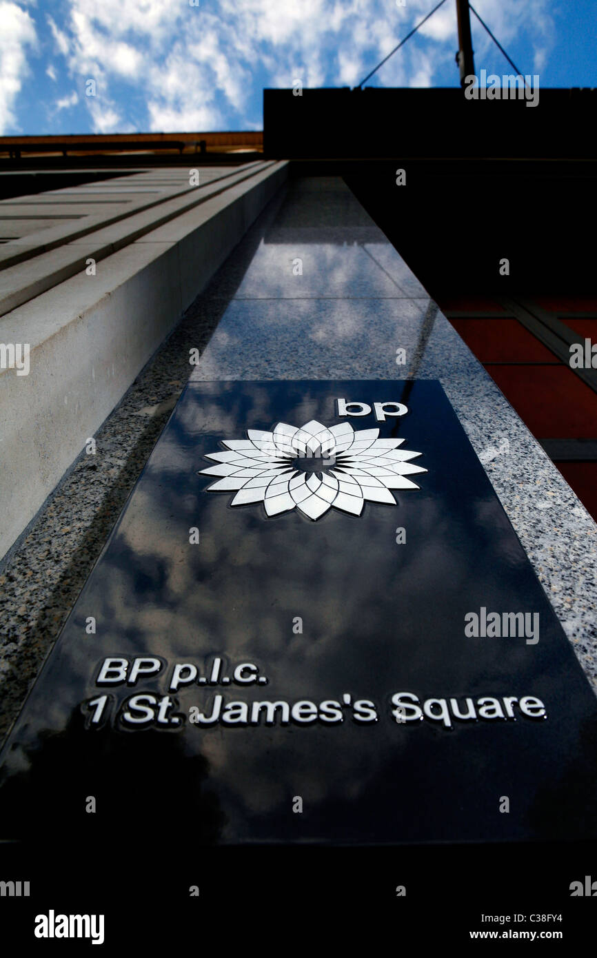 Das BP-Hauptquartier am St James Square in London. Stockfoto