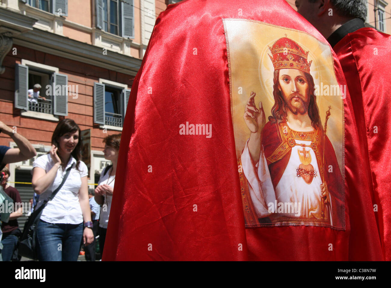 Menschen feiern die Seligsprechung von Papst Johannes Paul der zweite Rom 1. 2011 Mai Stockfoto