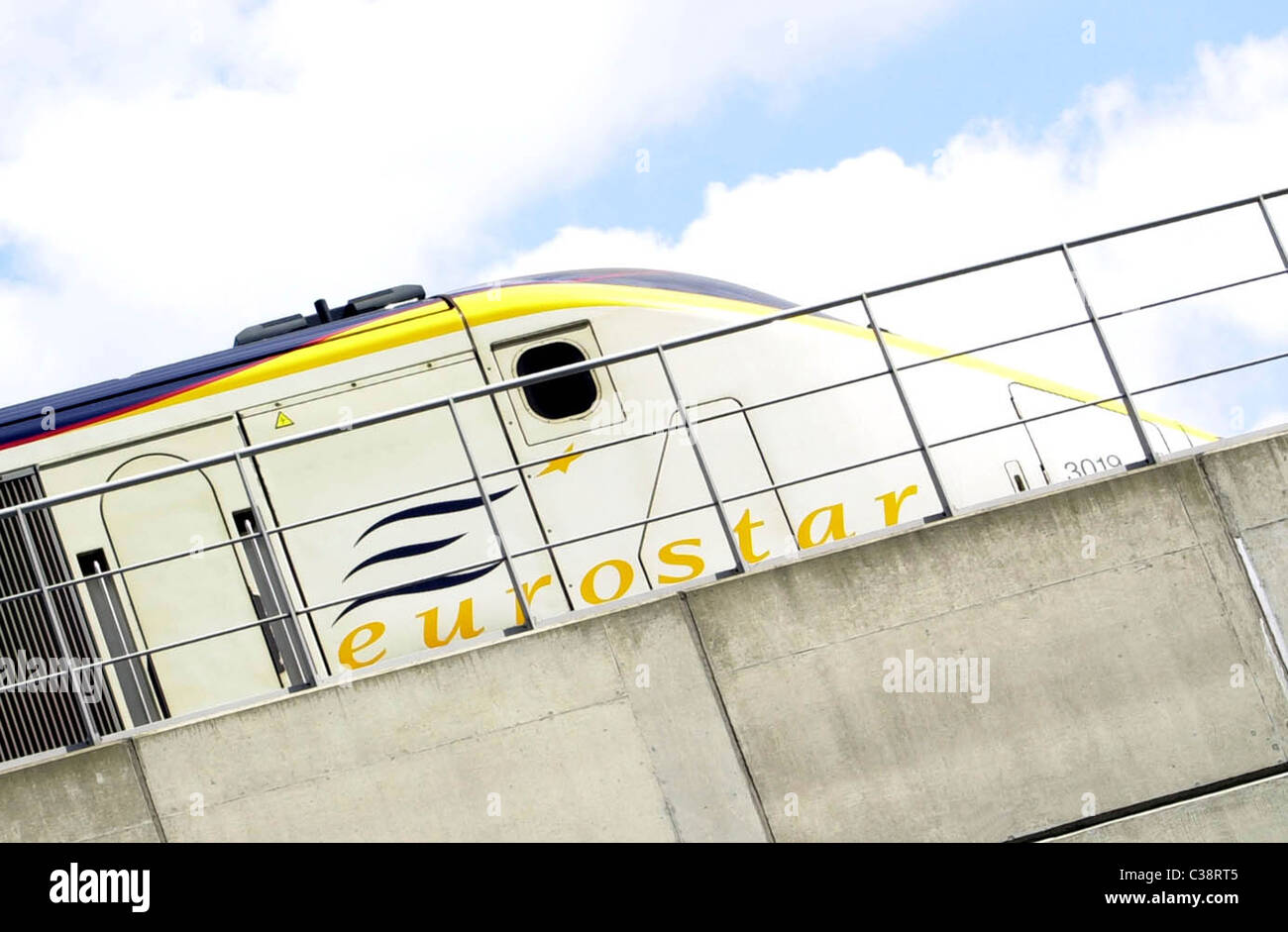 Bild zeigt einen Eurostar-Zug Central London verlassen. Stockfoto