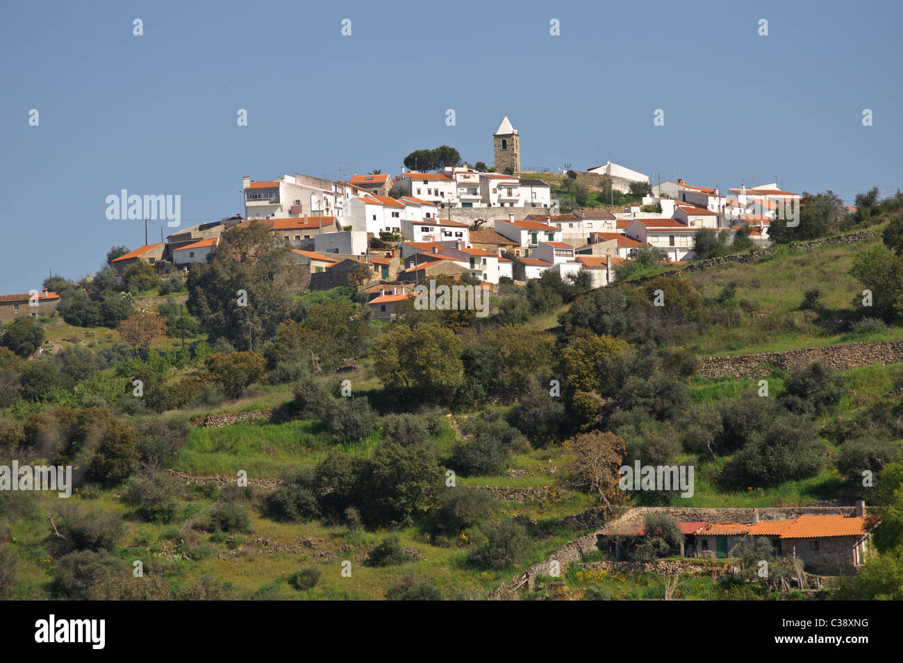 Portugiesische Grenze und Hügel Stadt Segura Stockfoto