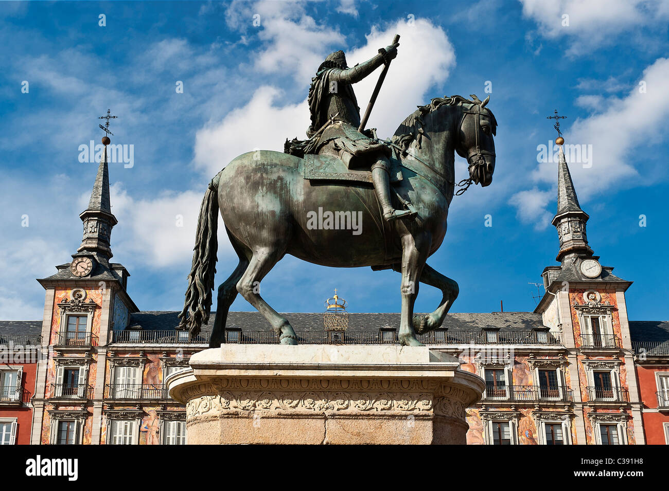 König Philipp III Wahrzeichen auf der Plaza Mayor, Madrid, Spanien Stockfoto