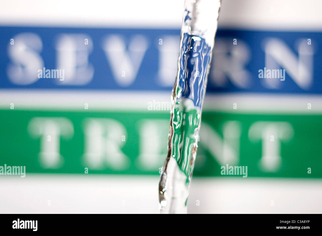 Anschauliches Bild des Severn Trent Logos Stockfoto