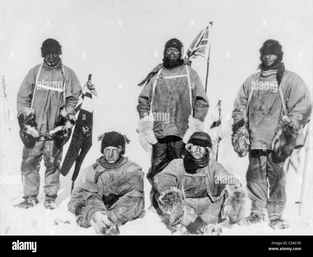 Robert Falcon Scott und Mitglieder seiner Terra-Nova-Expedition 1910-1913 am Südpol in der Antarktis im Januar 1912. Stockfoto