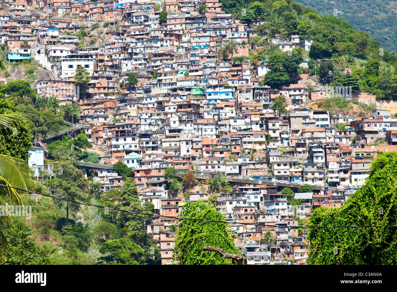 Favelas Oder Slums In Rio De Janeiro Brasilien Stockfotografie Alamy