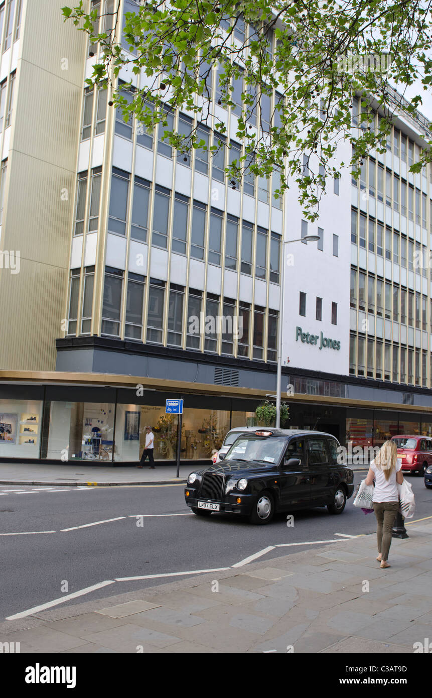 Peter Jones Kaufhaus Kings Road London Catherine Middleton gesehen, Kauf von Kleidung, Sonnenbrillen Store vor Hochzeit. Stockfoto
