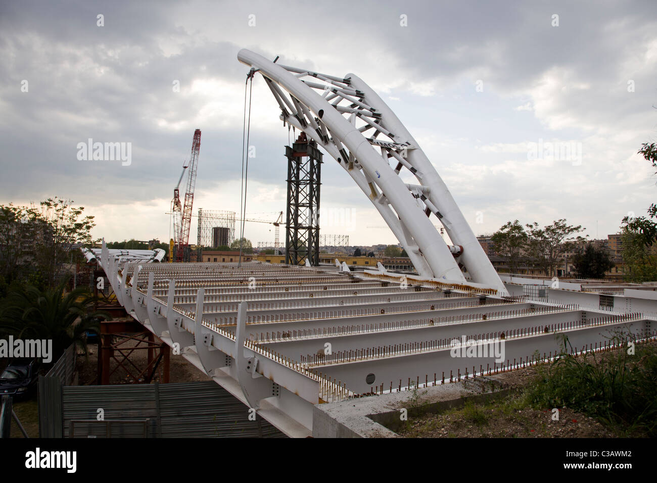 Brücke Ponte della Scienza Ostiense, Mercati Generali, Rom, Italien. Die Costruction Website. Stockfoto