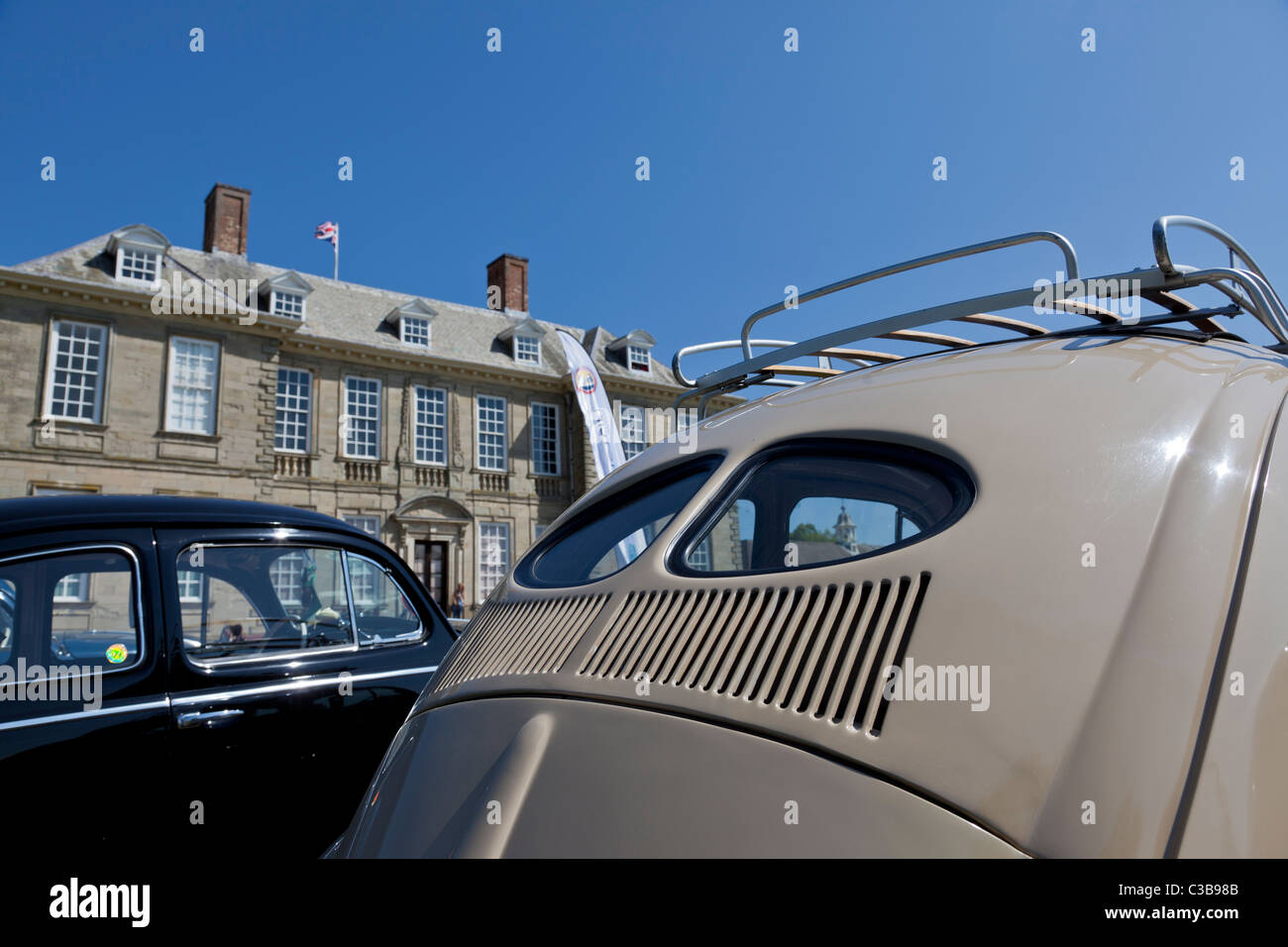 Volkswagen Käfer bei Stanford Hall, UK Stockfoto