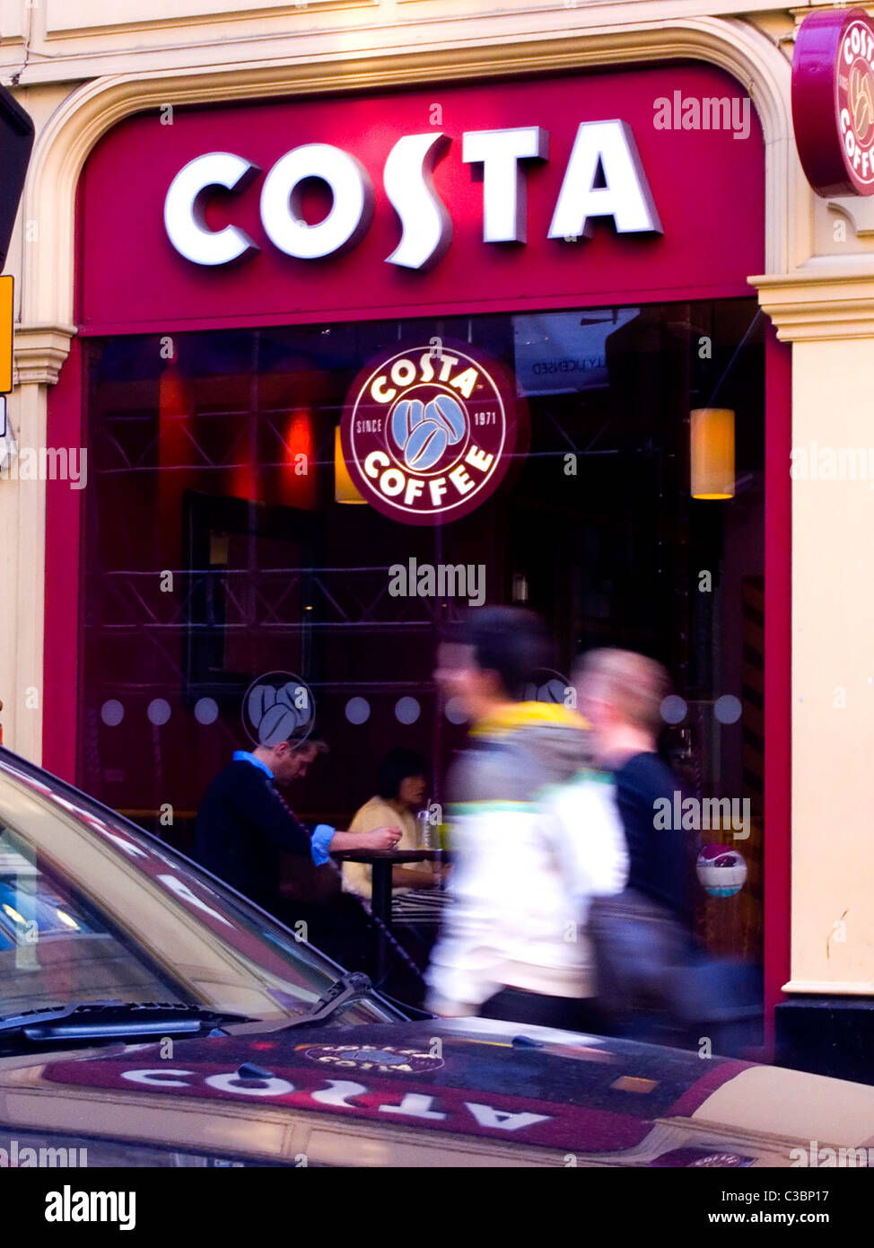 Exterieur des Costa Coffee Café. Stockfoto