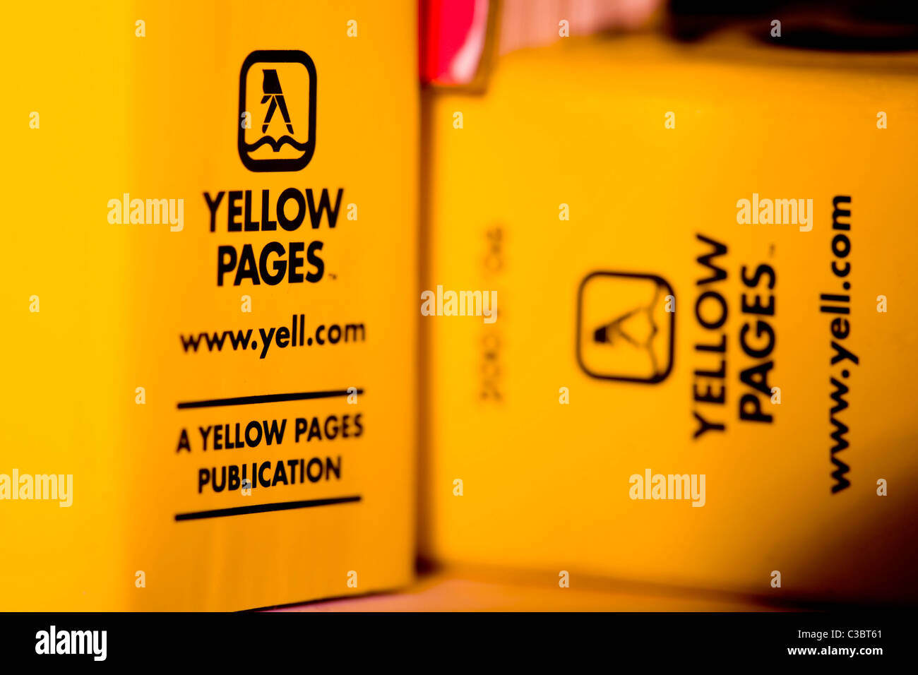 Yellow pages Fotos und Bildmaterial in hoher Auflösung Alamy