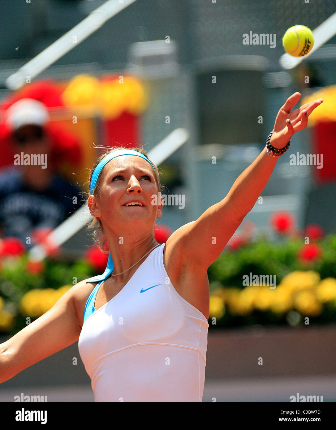 Victoria Azarenka (BLR) in Aktion gegen Arantxa Parra (ESP), 3. Runde der Mutua Madrilena Madrid Open, Spanien Stockfoto