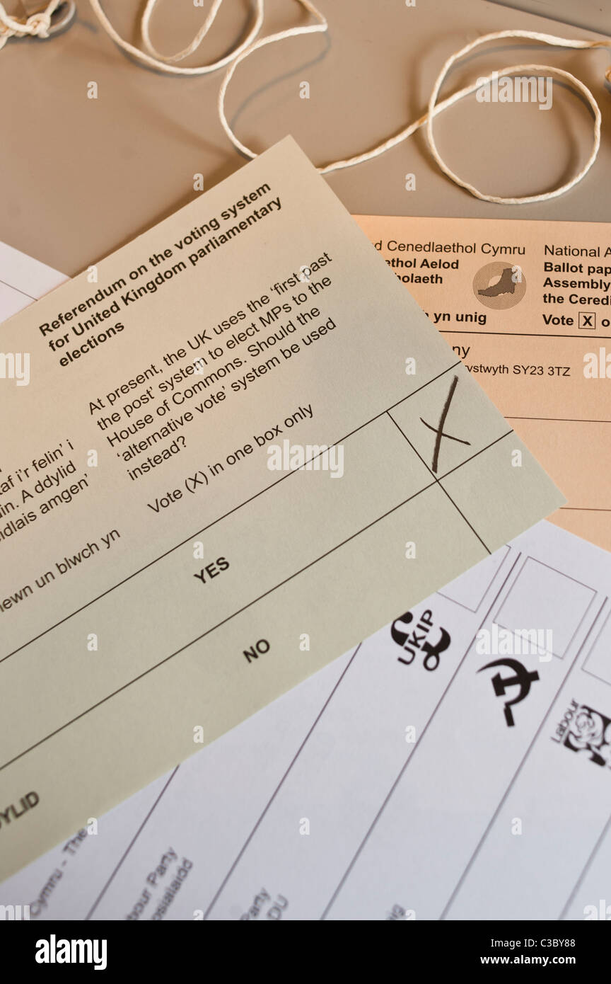Stimmen für AV in der UK-Referendum über die Änderung des Wahlsystems für die Wahl der Mitglieder des Parlaments Stockfoto