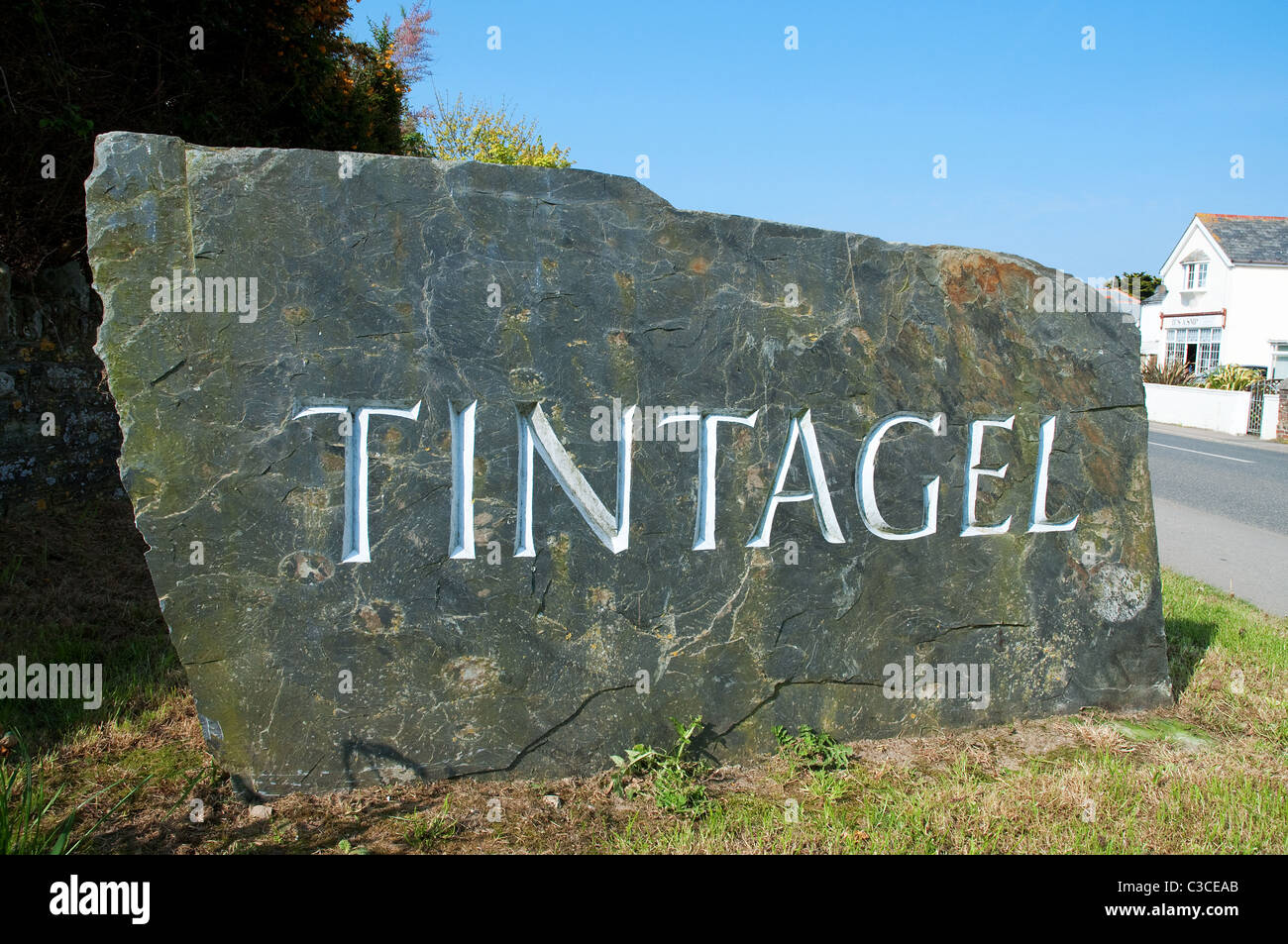 Willkommensschild in Tintagel, Cornwall, UK Stockfoto