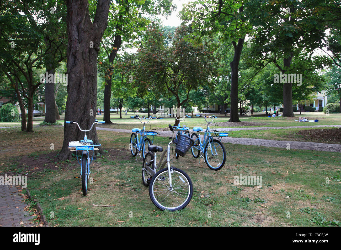 Verleih Fahrräder Governors Island Park, national historic Landmark District, New York City, New York Harbor, USA Stockfoto