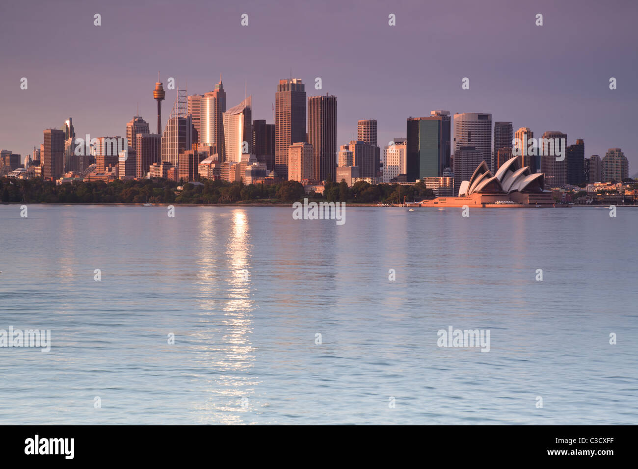 Sydney Harbour und Opernhaus Stockfoto