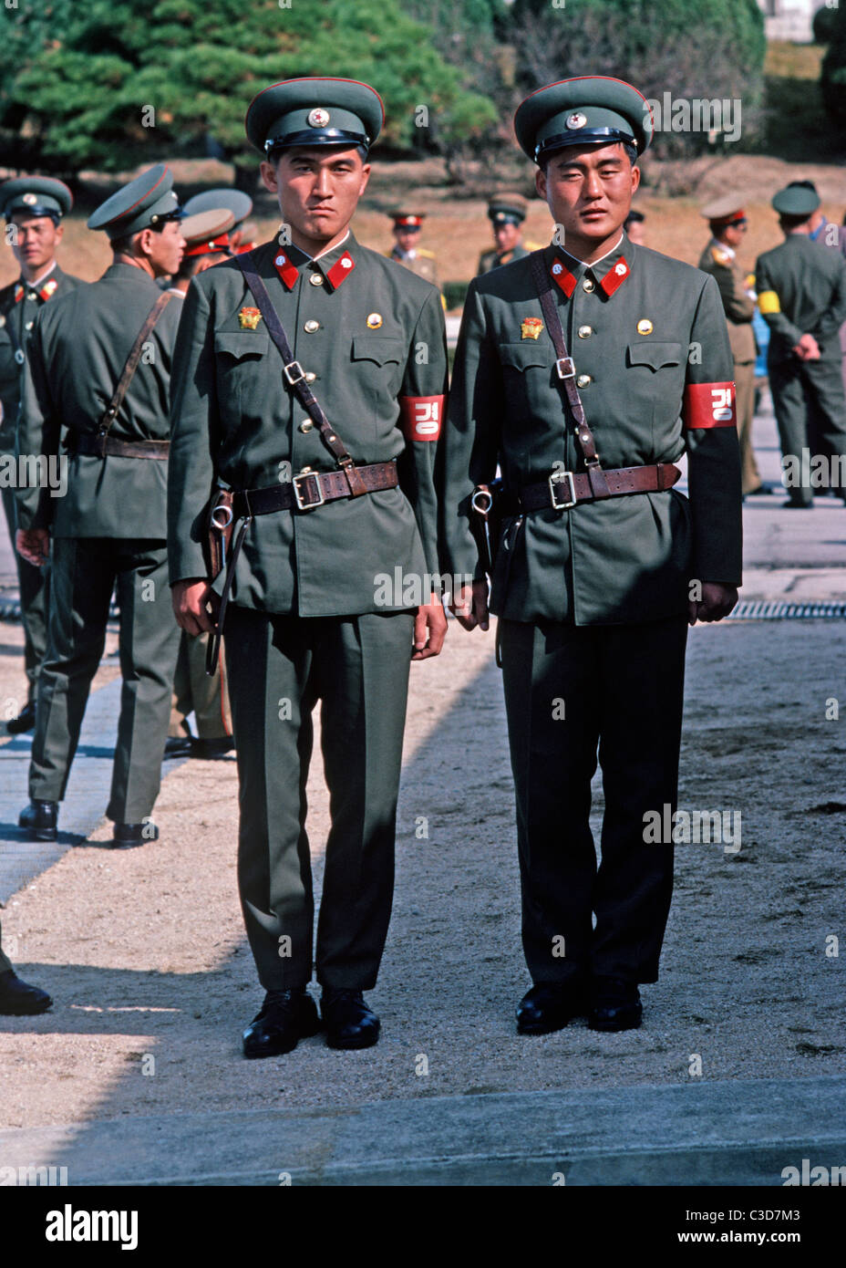 Nordkoreanische wachen, KPA, koreanische Volksarmee Soldaten, DMZ-Linie, Panmunjon zwischen Süd- und Nordkorea Stockfoto