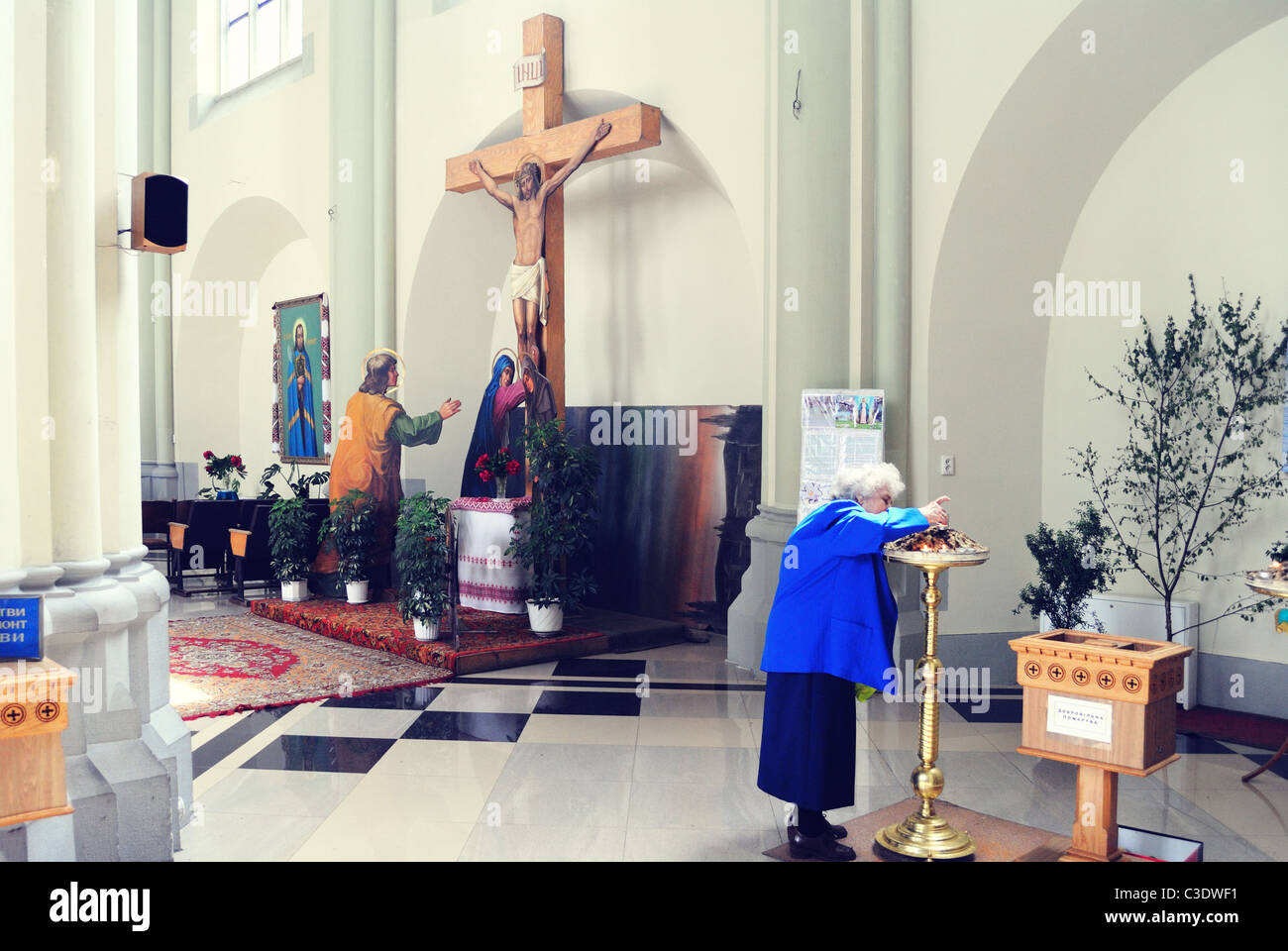 Fest des Triytsya in der Ukraine. Kirche St. Olha und Elizabeth, Lemberg, Ukraine Stockfoto