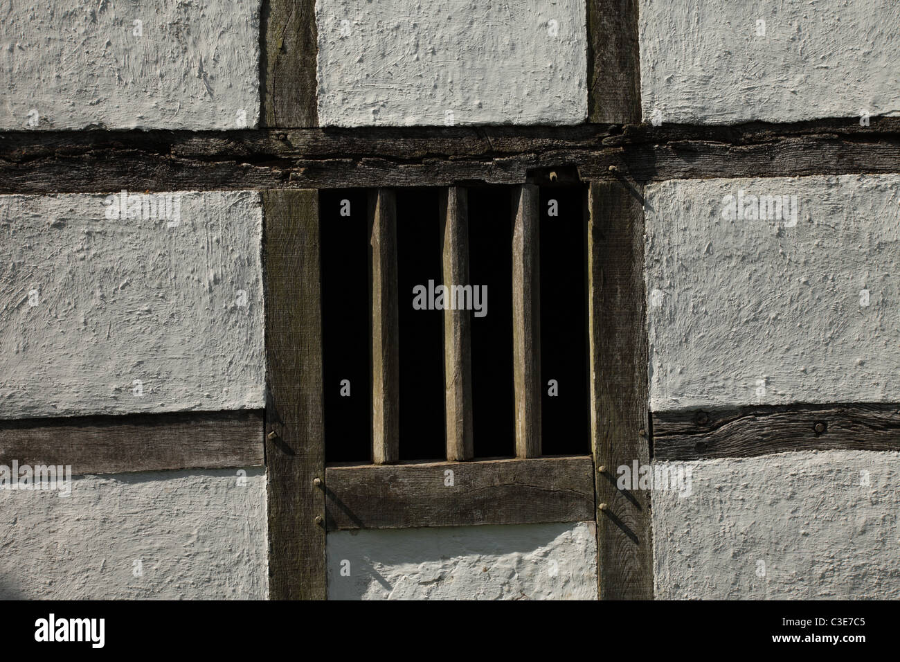 Mittelalterliche Holz gerahmt Gebäude Fenster Stockfoto