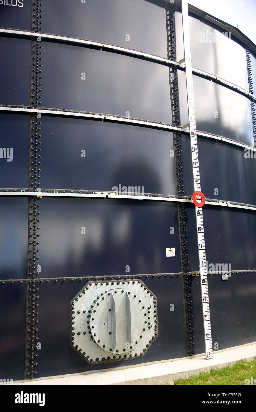 Permastore Vorratsbehälter für Wasser in Antigua Stadt von Saint Philip Stockfoto