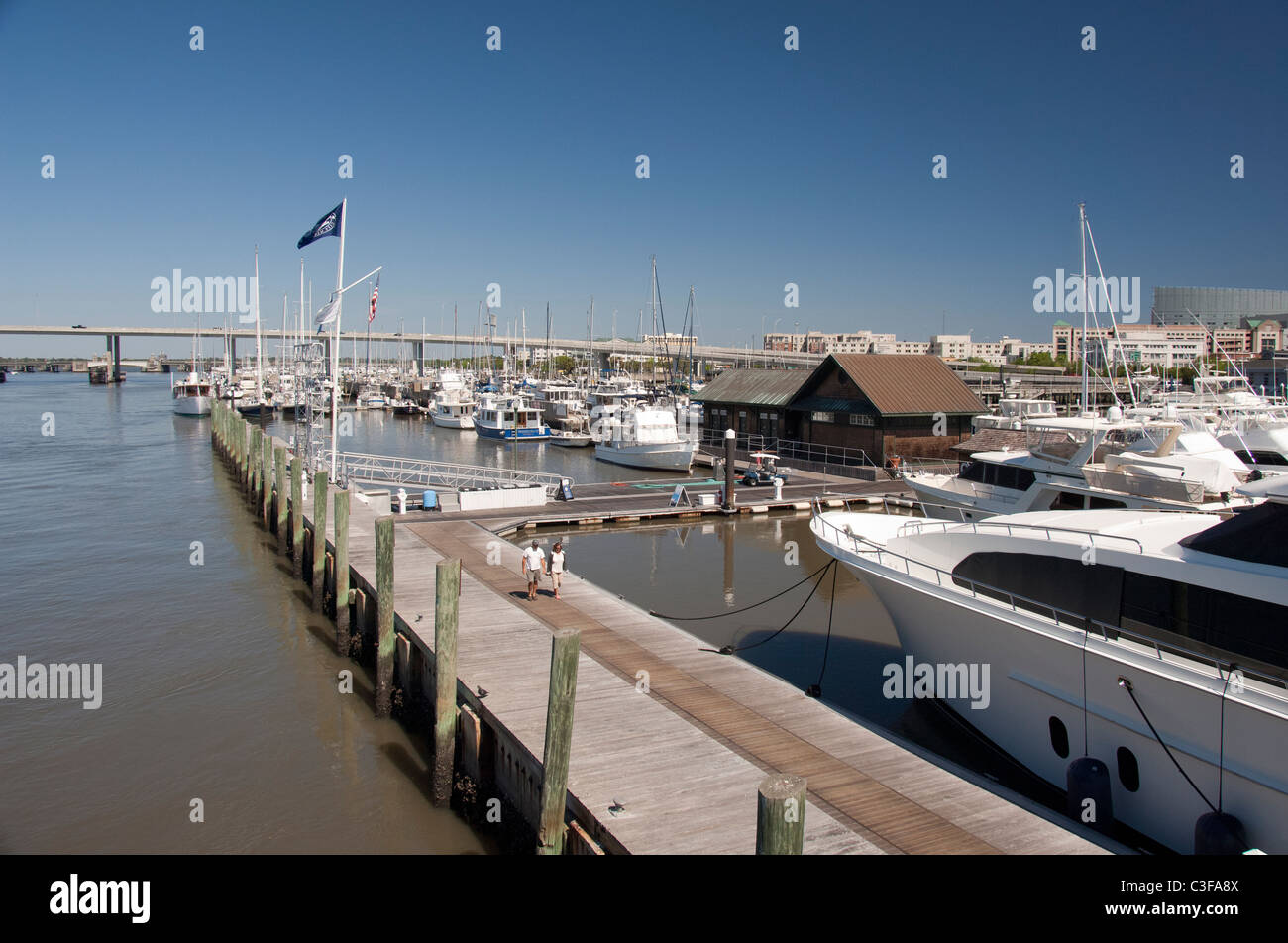 Charleston, South Carolina Stadt Marina befindet sich entlang des Flusses Ashley. Stockfoto