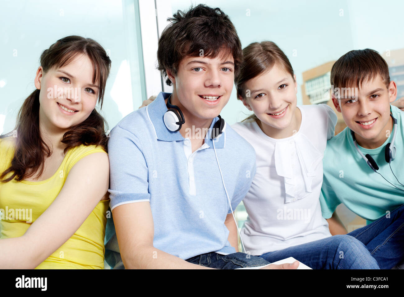 L chelnde Teenager Stockfotos Und bilder Kaufen Alamy l-chelnde-teenager-stockfotos-und-bilder-kaufen-alamy