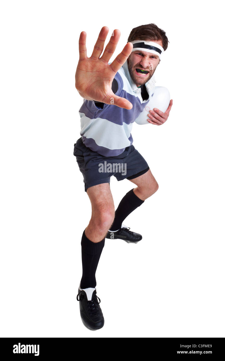 Foto von einem Rugby-Spieler, Übergabe, geschnitten auf einem weißen Hintergrund. Stockfoto