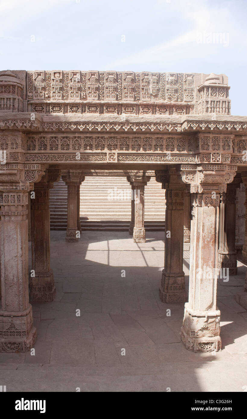 Architektonische Details eines Gebäudes Rani Ki Vav, Patan, Ahmedabad, Gujarat, Indien Stockfoto Architektonische Details eines Gebäudes Rani Ki Vav, Patan, Ahmedabad, Gujarat, Indien Stockfoto