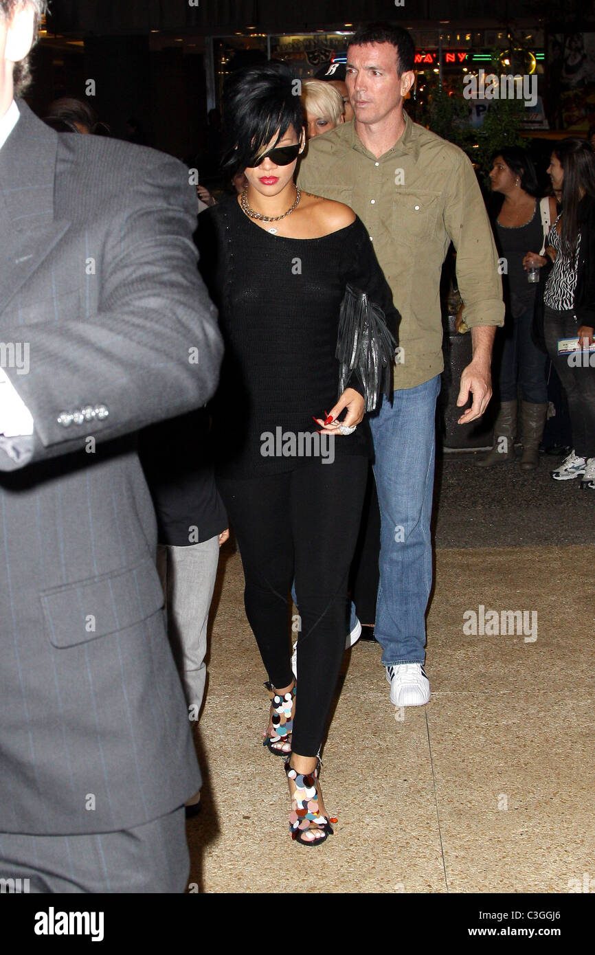 Rihanna und ihre Familie besuchen Sie Broadway um zu sehen, eine Show New York City, USA - 28.08.09 Stockfoto
