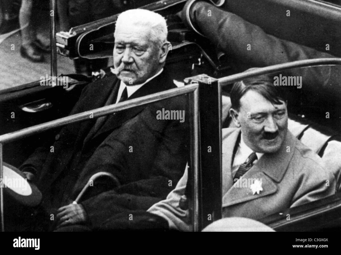 Adolf Hitler und Paul von Hindenburg am Labor Day, 1933 Stockfoto