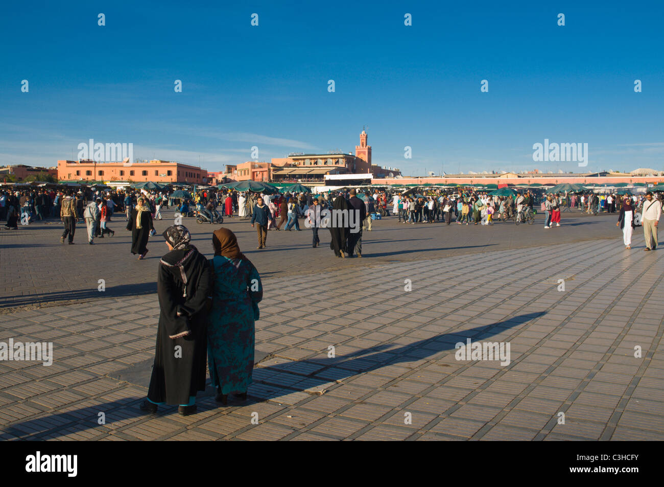 Djemaa el-Fnal quadratische Medina Altstadt Marrakesch zentralen Marokko Afrika Stockfoto