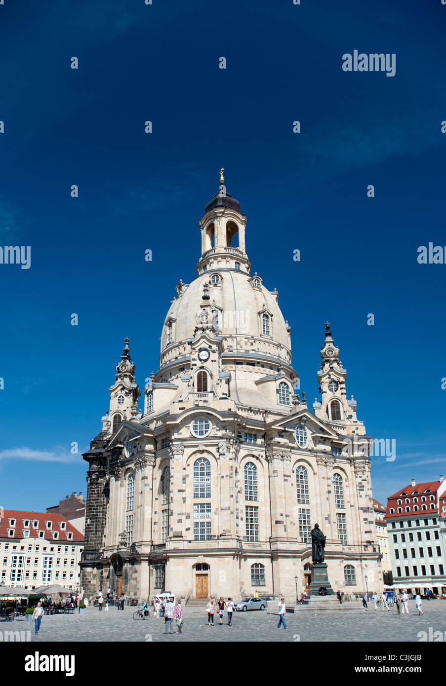Außenseite der berühmten Frauenkirche (Liebfrauenkirche) Kirche in Dresden Sachsen Deutschland Stockfoto