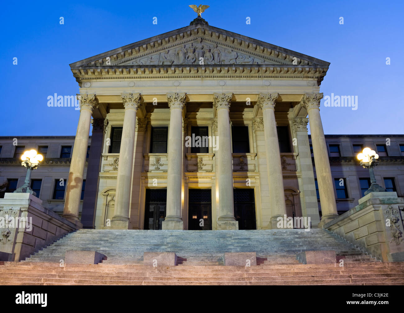 USA, Mississippi, Jackson, Eingang des Kapitol Stockfoto