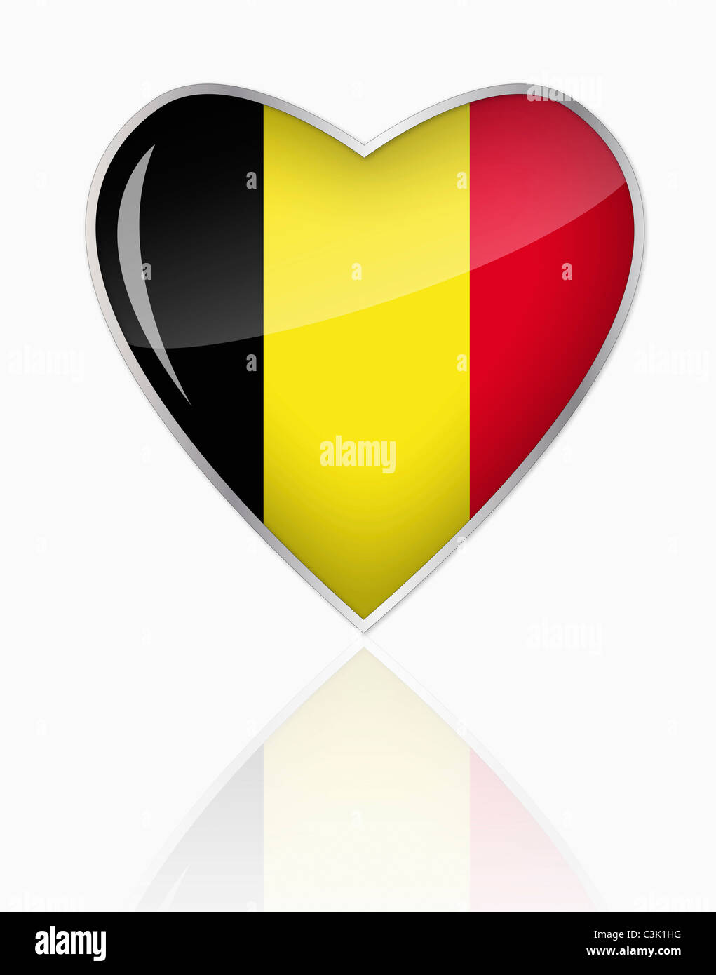 Flämische Flagge in Herzform auf weißem Hintergrund Stockfoto