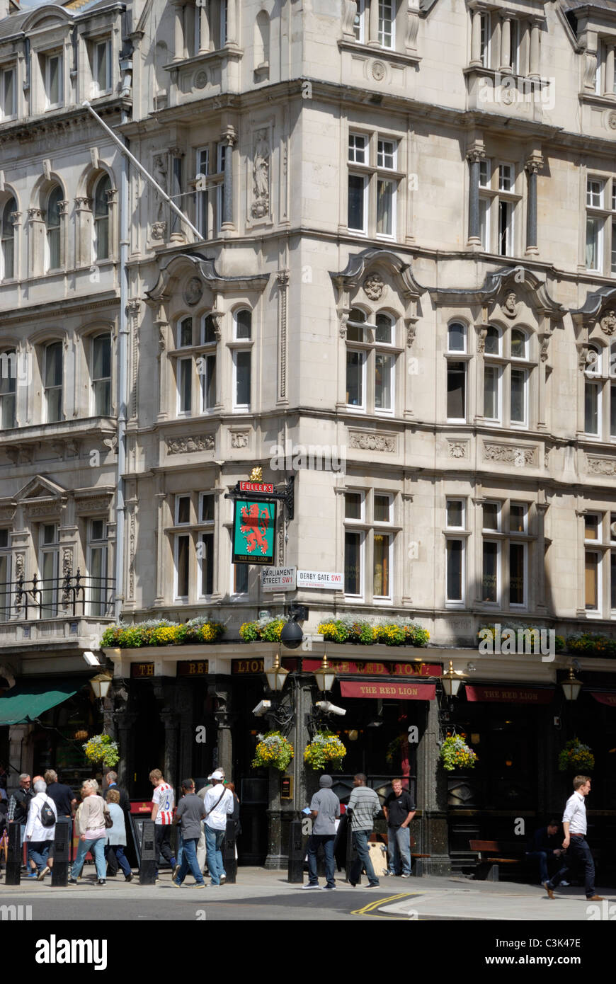 Red Lion Pub, Whitehall, London, England Stockfoto