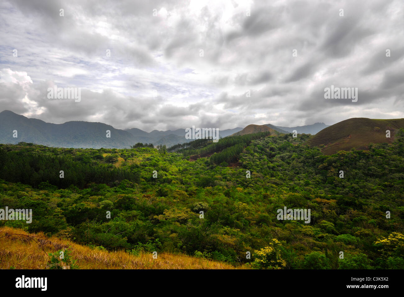 Panoramablick auf einer Bergkette in den Bergen von zentralen Panama Stockfoto