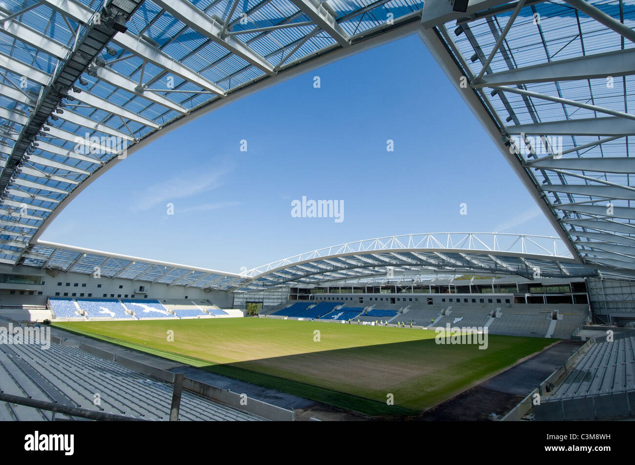 Brighton & Hove Albions neuen Fußballstadions im Falmer, East Sussex, die American Express Community Stadium oder Amex Stadium. Stockfoto