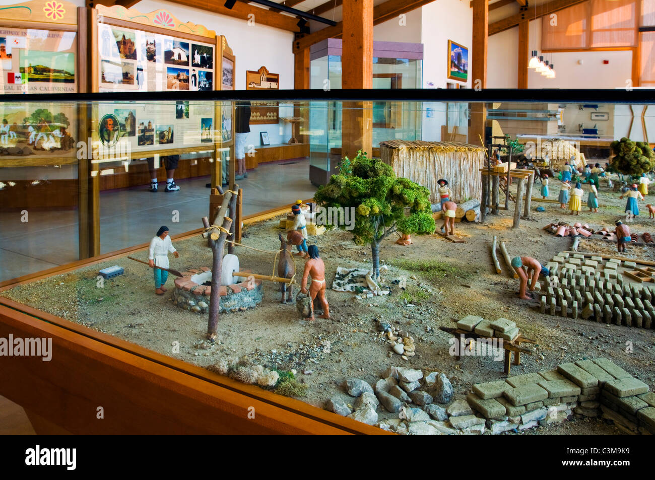 Ausstellung im Besucherzentrum La schmÃ¼cken Mission State Historical Park, Kalifornien Stockfoto