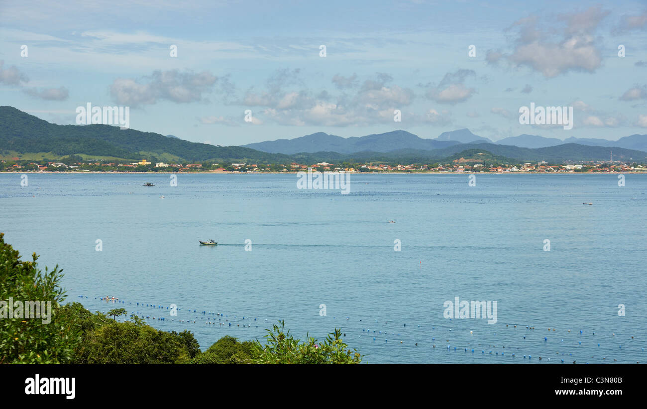 Blick über die Bucht von Penha Stockfoto