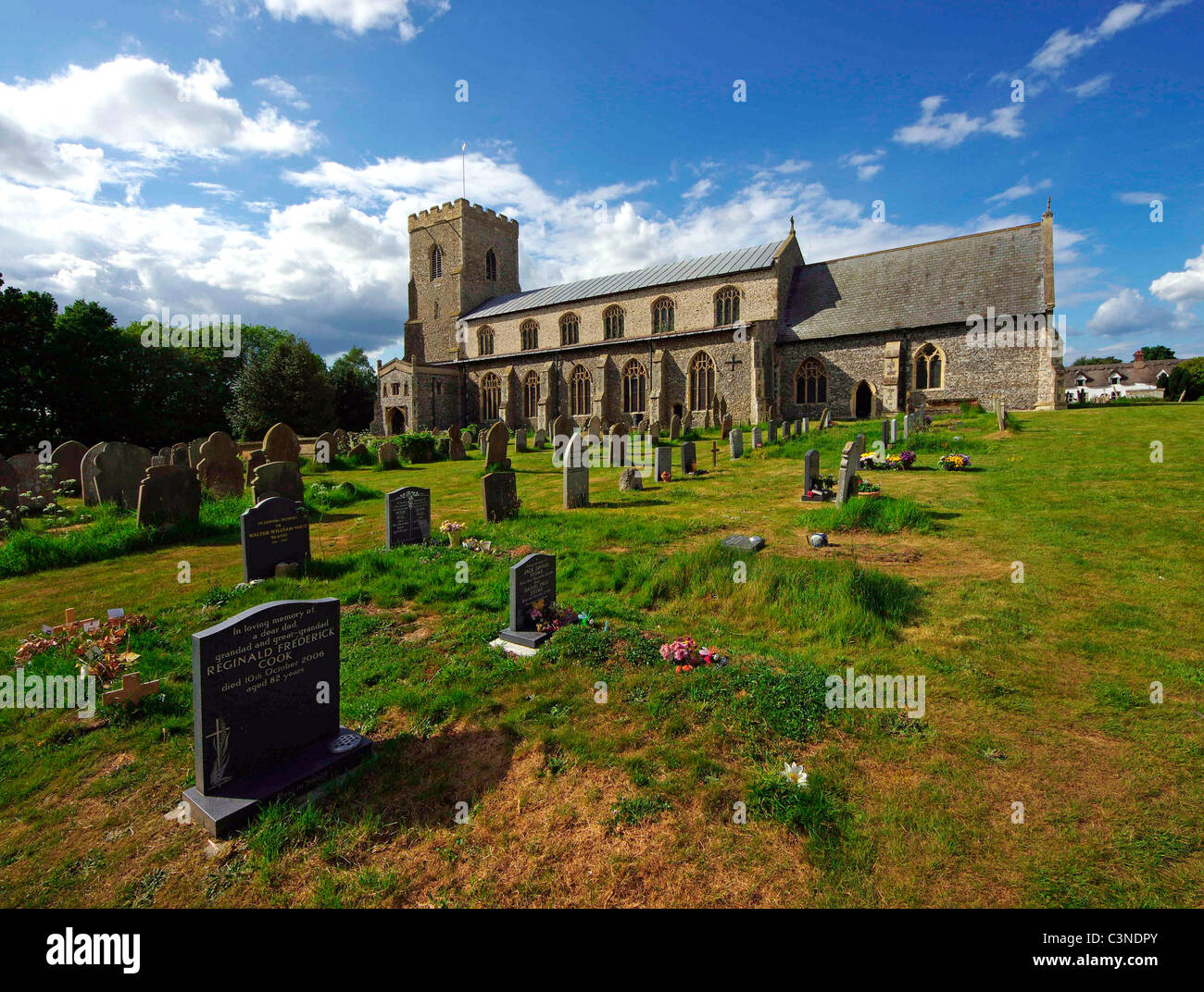 Pfarrkirche St. Catherines in Norfolk Village von Ludham. Stockfoto