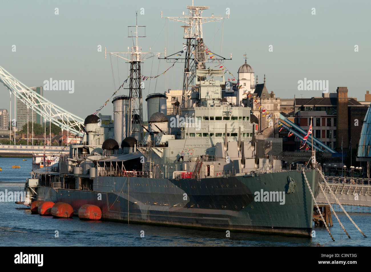 HMS Belfast auf dem Fluss Themse, London, England, UK Stockfoto