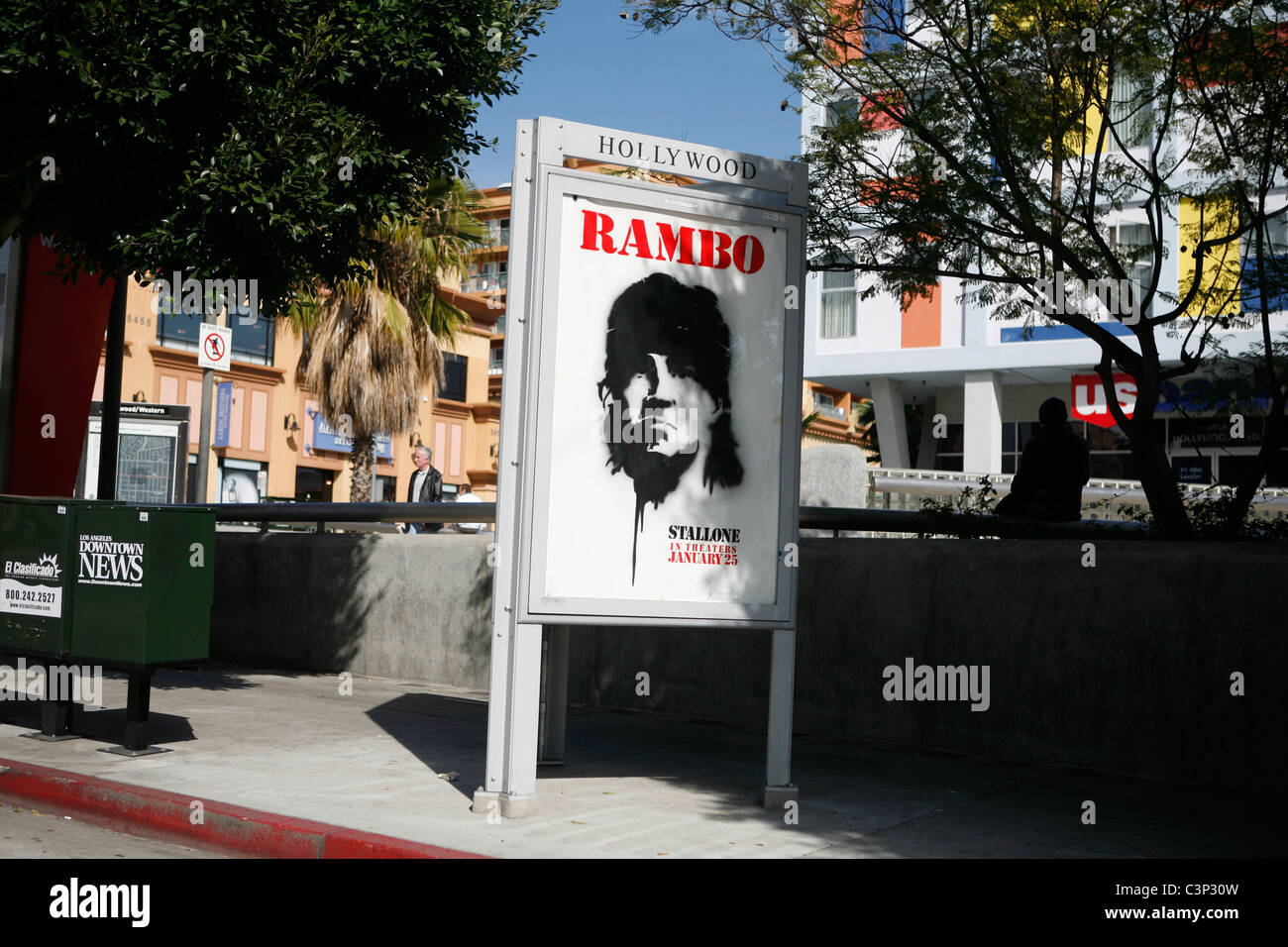 Rambo Film Werbung Streetart Schablone Stil Hollywood visuelle Chaos Film Industrie LA Los Angeles Street Szene 2006 2000s Stockfoto