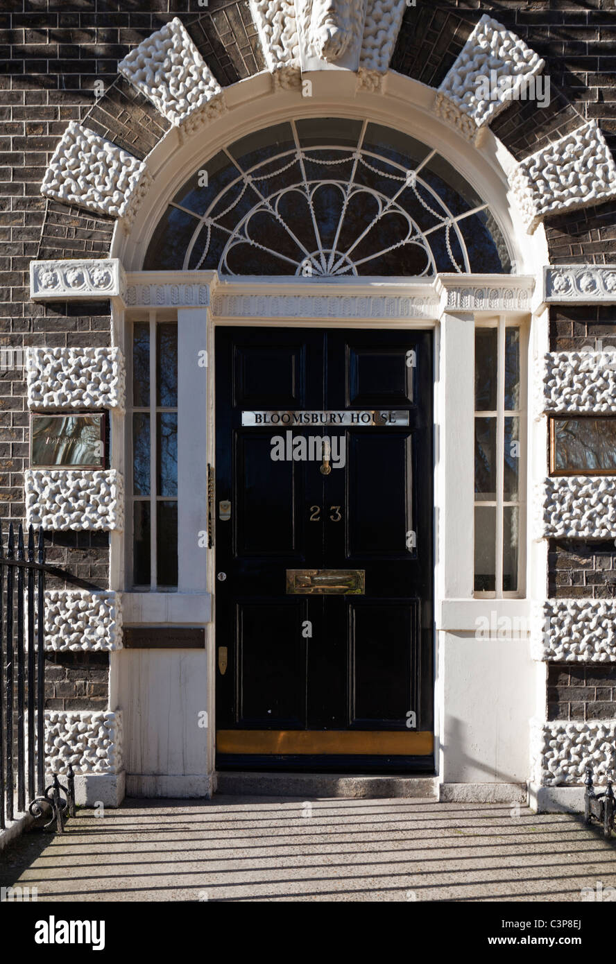 Georgische Tür Bedford Square in Bloomsbury London England Stockfoto