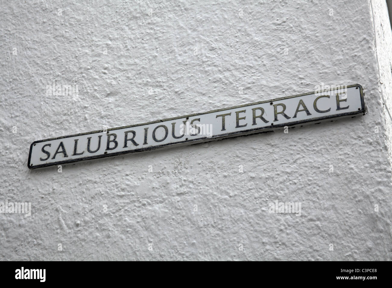 Skurrile Straßennamen; Heilsame Terrasse, St. Ives, Cornwall Stockfoto