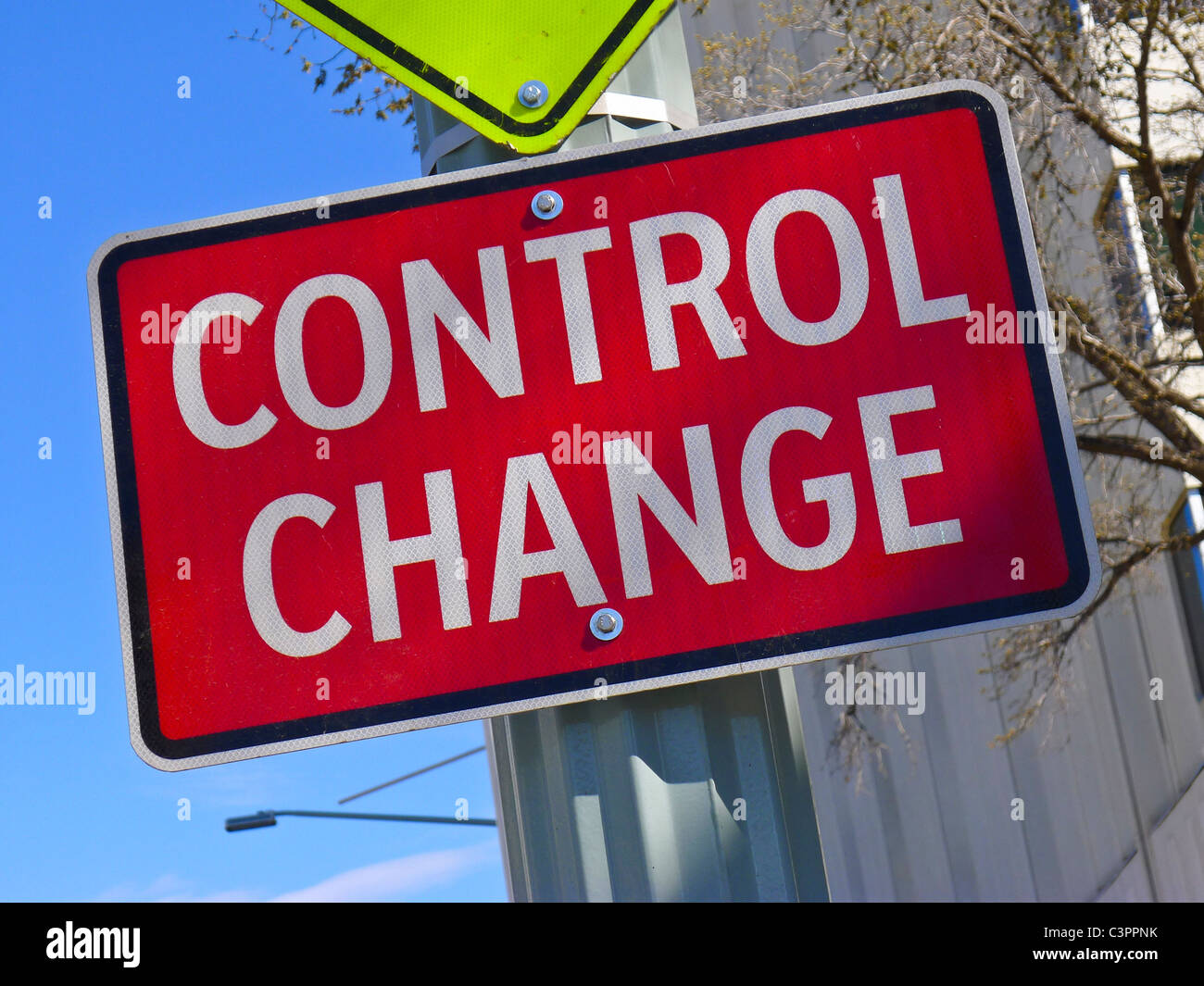 Control Change Straßenschild. Stockfoto