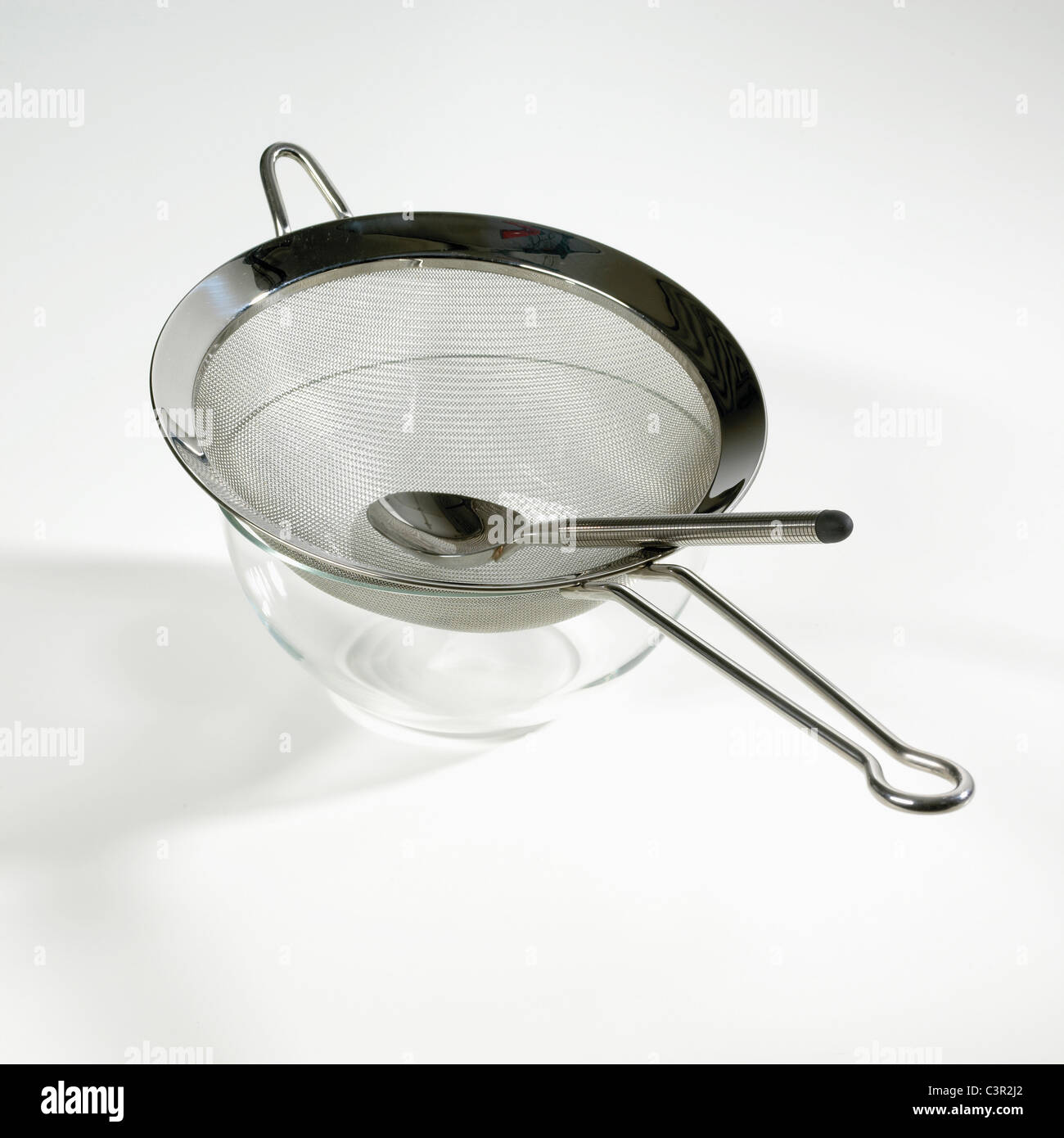 schüssel mit sieb und deckel